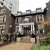 Crave Kitchen + Wine Bar